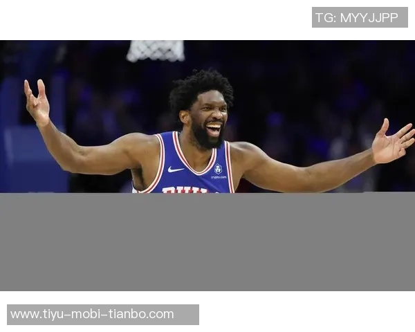 恩比德背打里夫斯巧妙转身却错失关键跳投遗憾未能得分